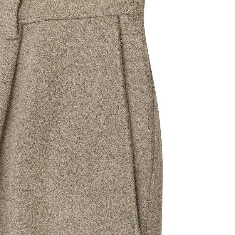 Must-Have Deals LEAKS KHAKI PANTS