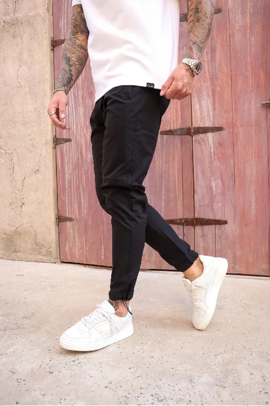 Weekend Deals That Dazzle Capo TECH Pant - Black