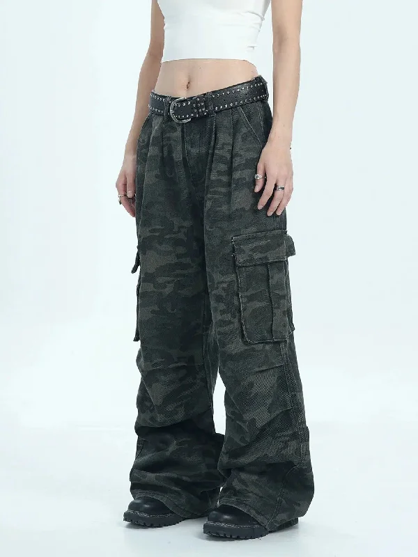 Deep Savings Camo Knee-Pleats Cargo Pants