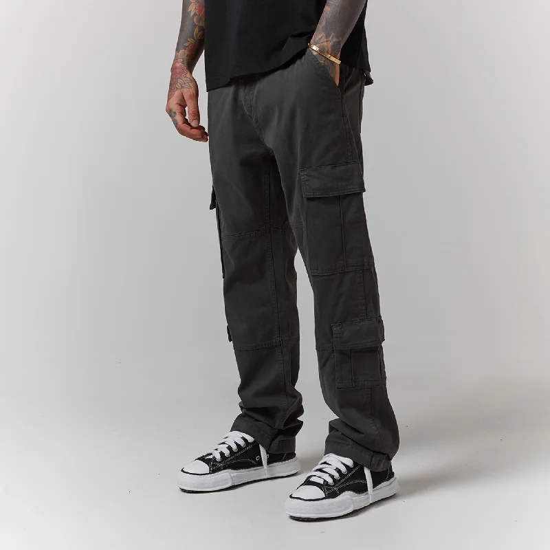 Weekend Deals That Sizzle Outback Cargo Pant | Graphite
