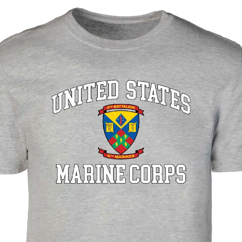 Year-End Sale 2nd Battalion 5th Marines USMC Patch Graphic T-shirt